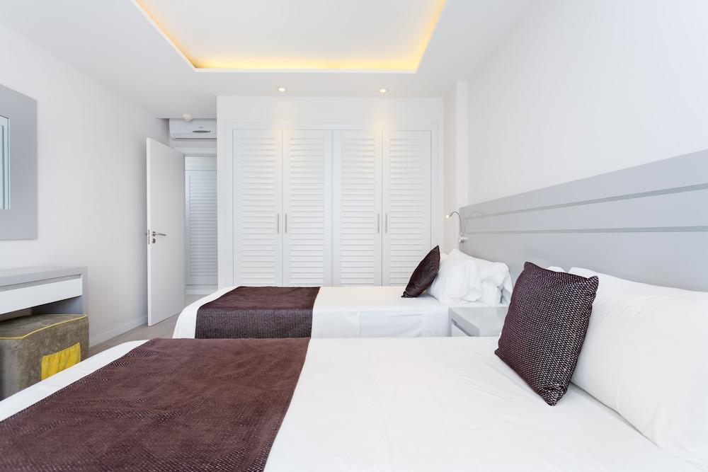 Aparthotel Royal Sun Acantilado de los Gigantes